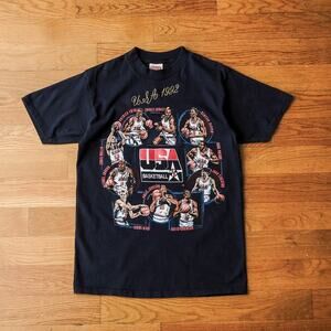 Vintage 1992 USA Basketball Dream Team T-Shirt Nutmeg Label Single Stitch Sz L